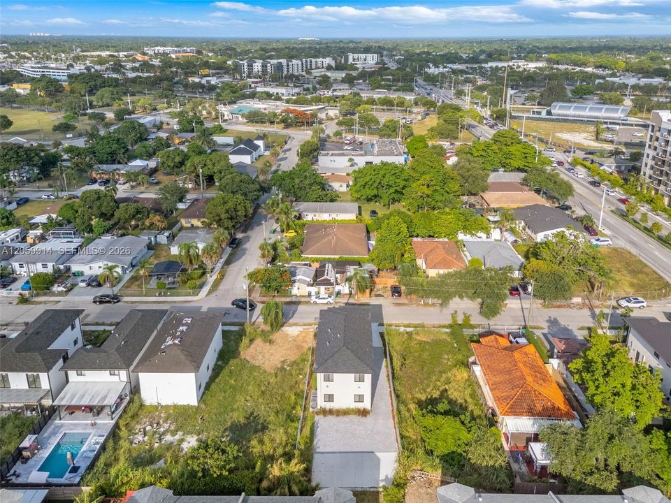 В аренду: $3,300 (3 спален, 2 ванн, 0 Квадратных фут)