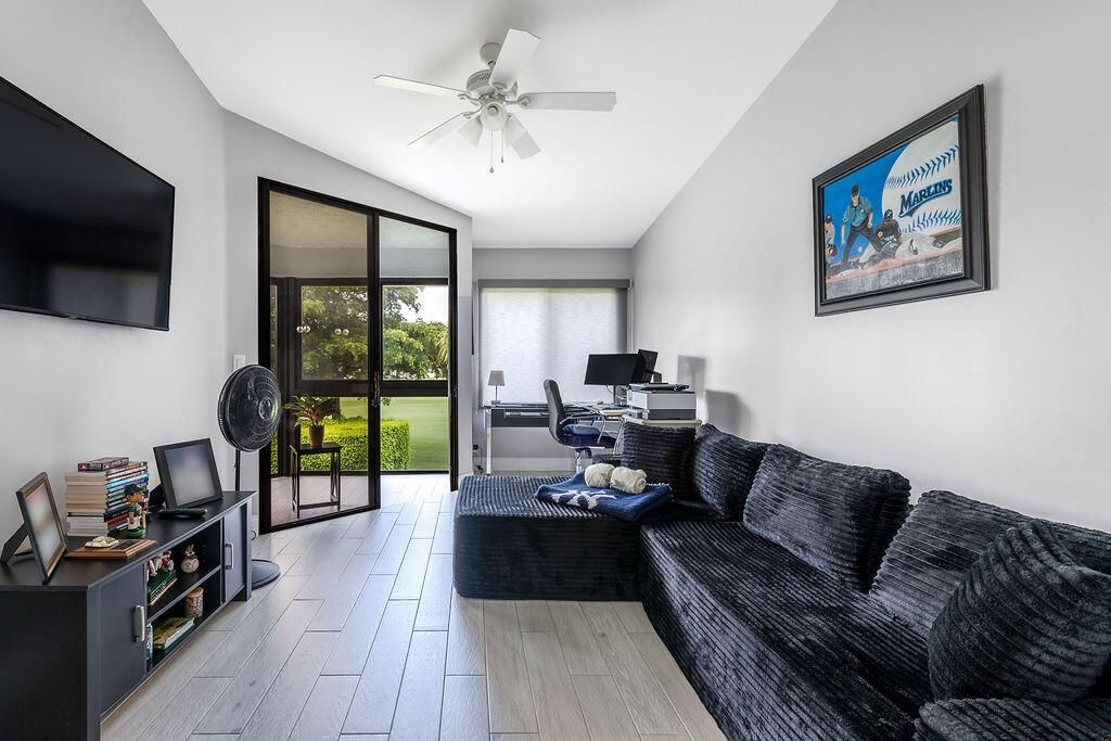 15941LochKatrineTrail#7003-20