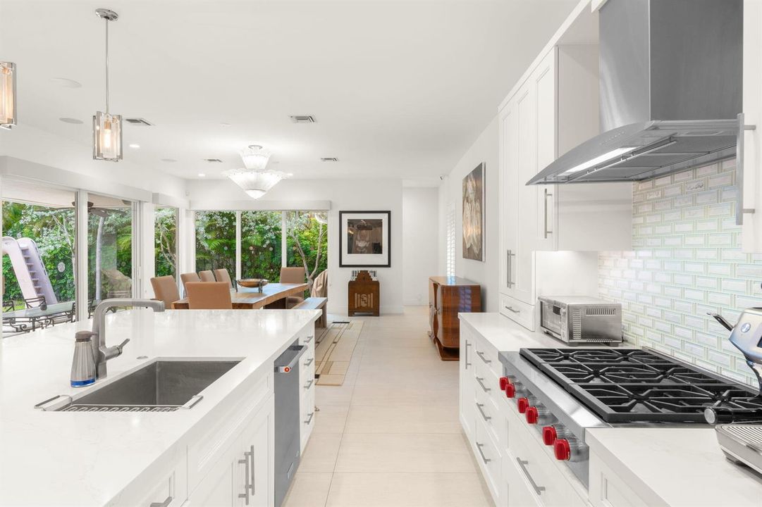 41-web-or-mls-2517 NE 13th St, Fort Laud