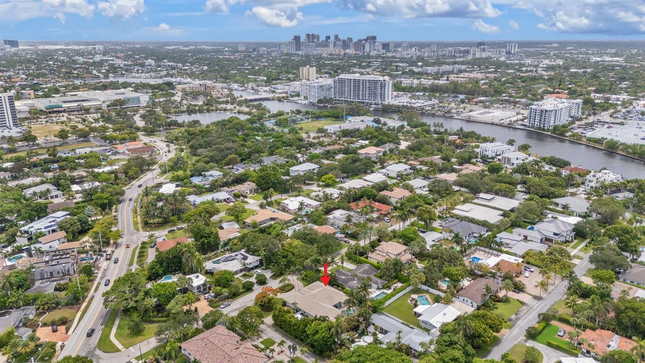 59-web-or-mls-2517 NE 13th St, Fort Laud