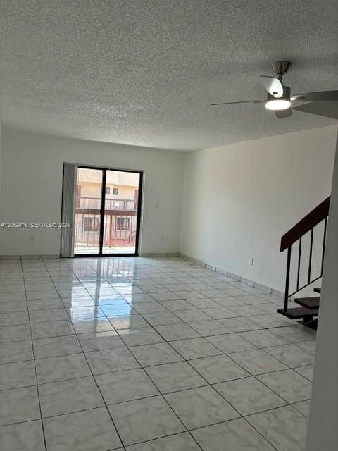 В аренду: $2,400 (2 спален, 2 ванн, 1045 Квадратных фут)