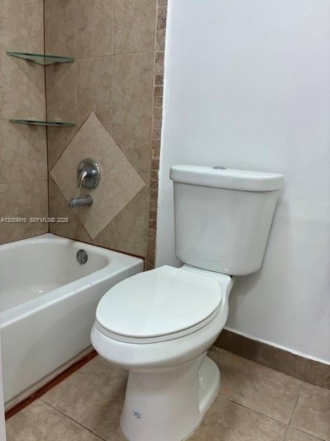 В аренду: $2,400 (2 спален, 2 ванн, 1045 Квадратных фут)