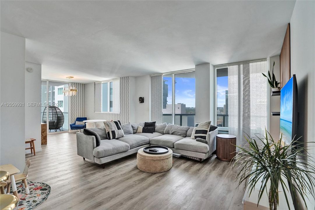 For Rent: $4,000 (2 beds, 2 baths, 1363 Square Feet)