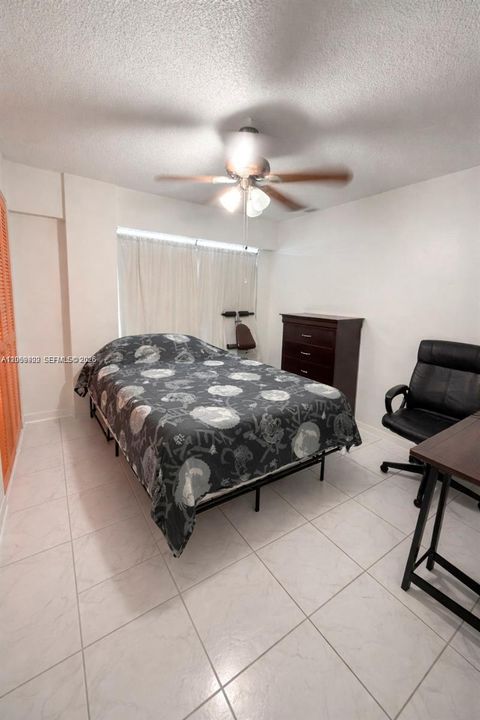 В аренду: $2,575 (2 спален, 2 ванн, 1190 Квадратных фут)