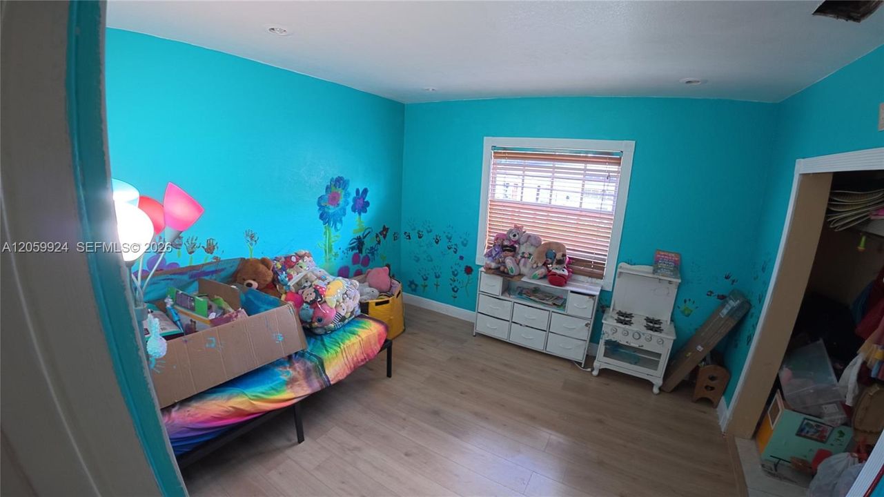 En Venta: $475,000 (4 camas, 3 baños, 1485 Pies cuadrados)