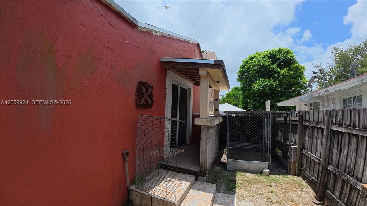 En Venta: $475,000 (4 camas, 3 baños, 1485 Pies cuadrados)