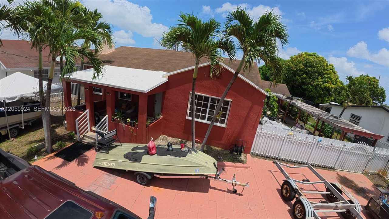En Venta: $475,000 (4 camas, 3 baños, 1485 Pies cuadrados)