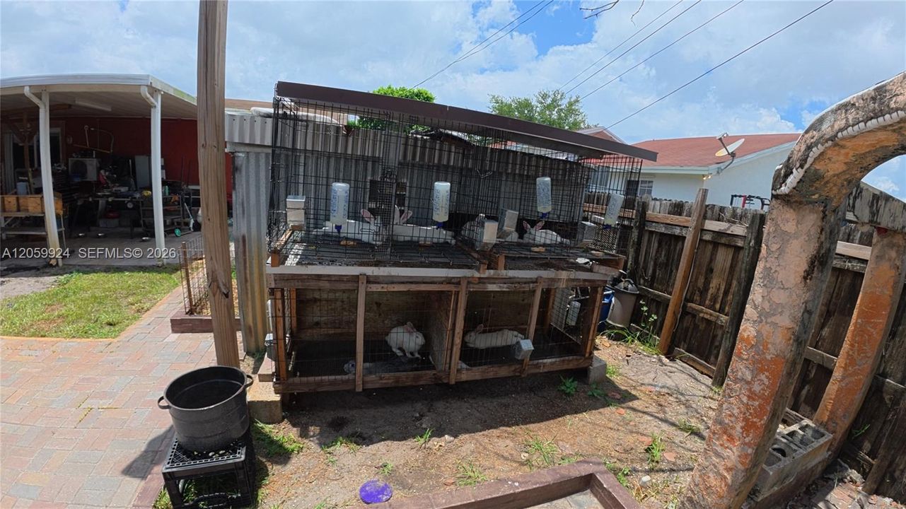 En Venta: $475,000 (4 camas, 3 baños, 1485 Pies cuadrados)