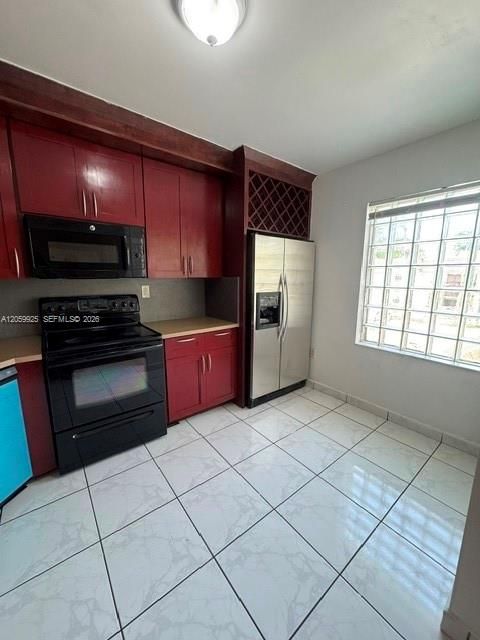В аренду: $2,450 (2 спален, 2 ванн, 1214 Квадратных фут)