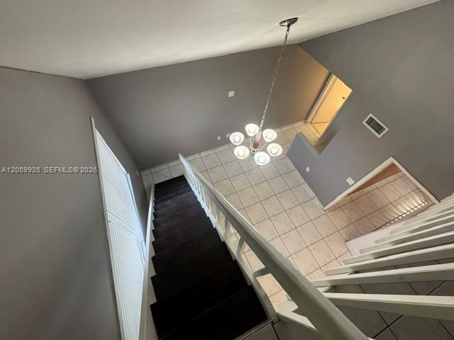 В аренду: $2,450 (2 спален, 2 ванн, 1214 Квадратных фут)