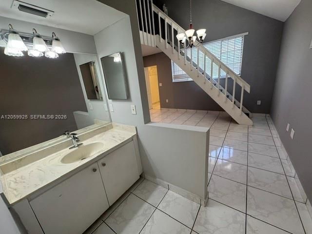 В аренду: $2,450 (2 спален, 2 ванн, 1214 Квадратных фут)