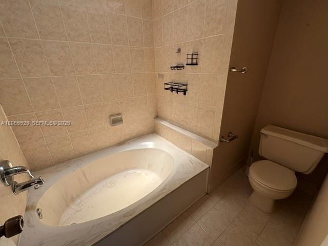 В аренду: $2,450 (2 спален, 2 ванн, 1214 Квадратных фут)