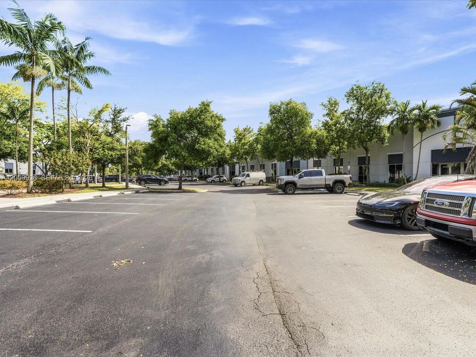 For Sale: $2,199,999 (0 beds, 0 baths, 0 Square Feet)