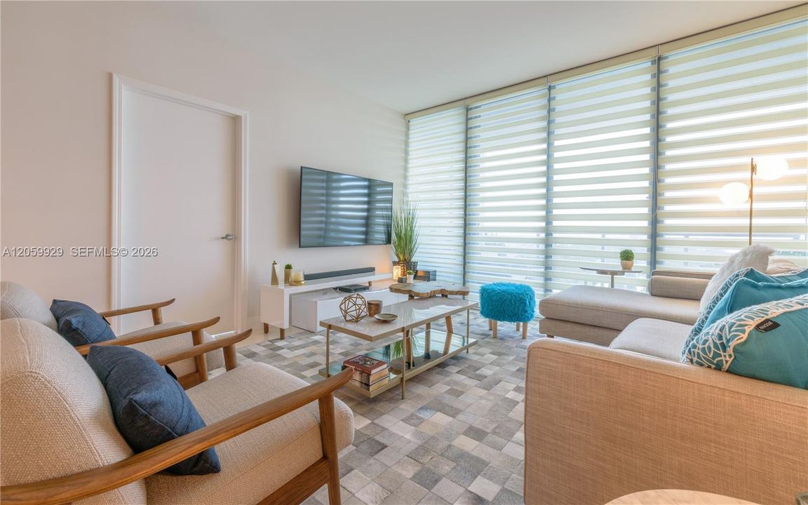 В аренду: $4,650 (2 спален, 2 ванн, 1158 Квадратных фут)