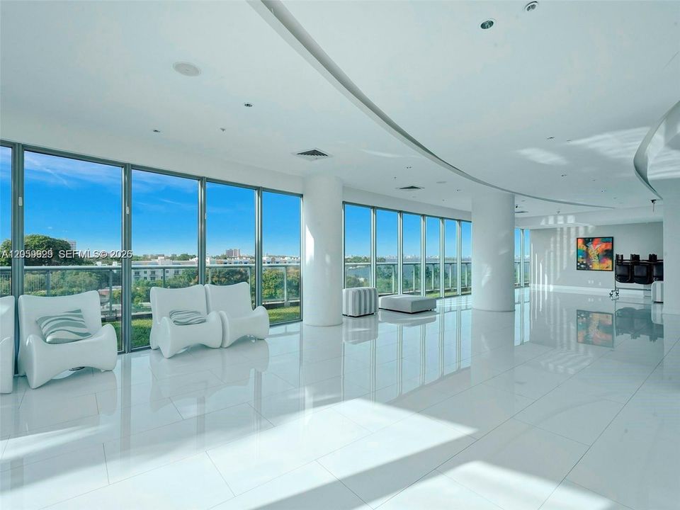 В аренду: $4,650 (2 спален, 2 ванн, 1158 Квадратных фут)