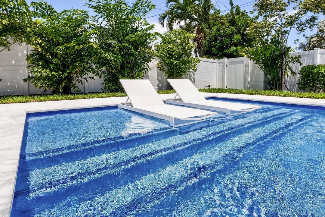 015-066-Pool-1500x1000