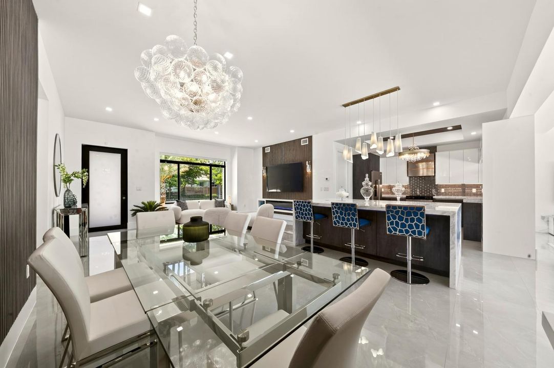 086-064-Dining RoomKitchen-1500x999