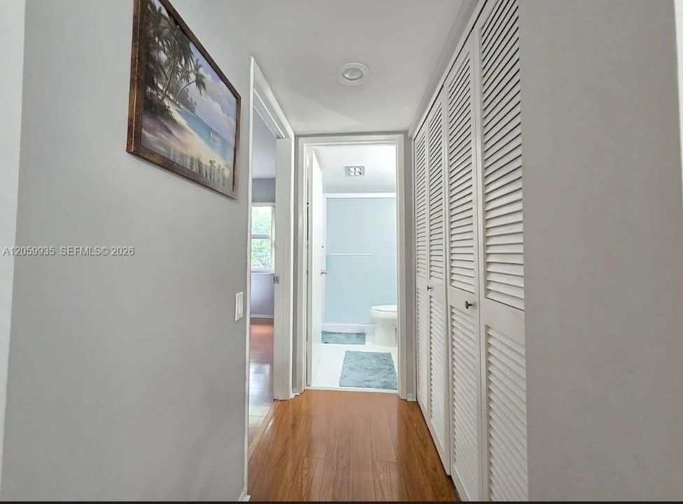 На продажу: $179,900 (3 спален, 2 ванн, 1119 Квадратных фут)