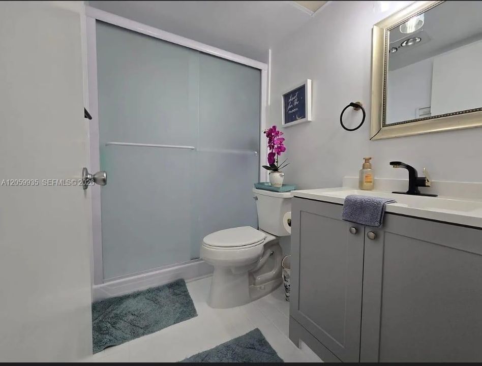 На продажу: $179,900 (3 спален, 2 ванн, 1119 Квадратных фут)