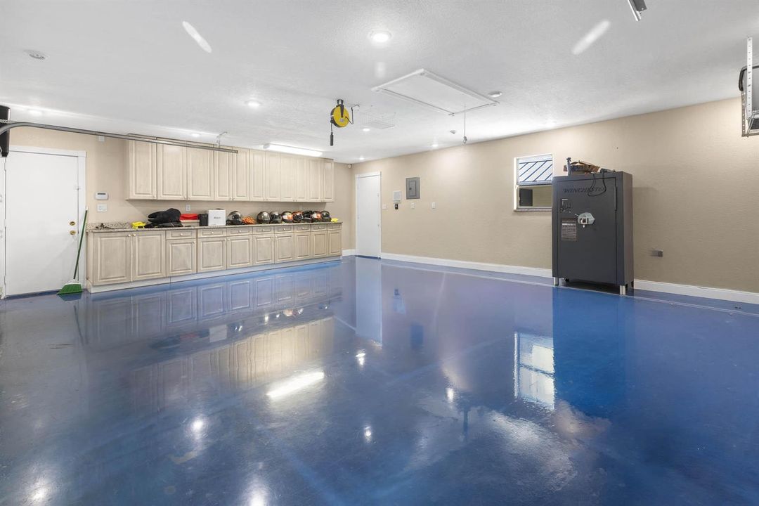 Neargarder Property-132