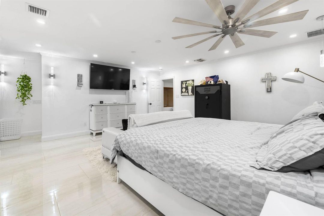 Neargarder Property-119