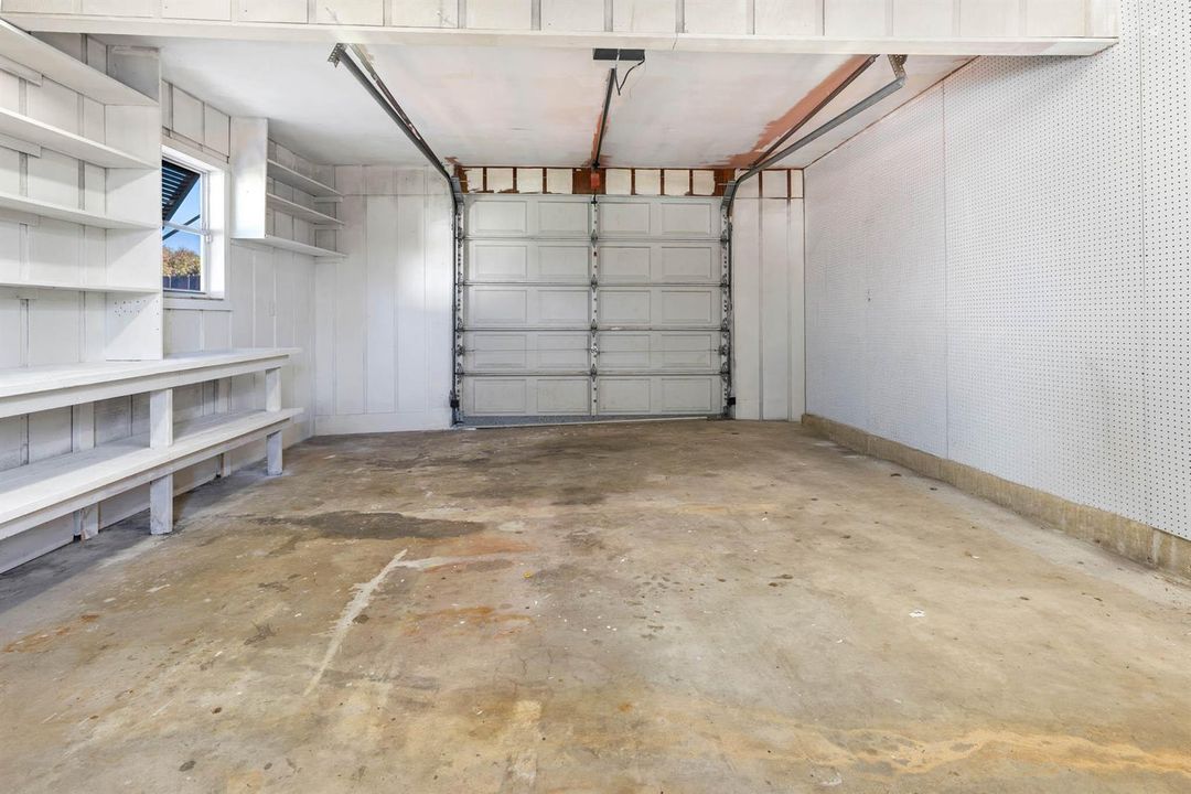 Neargarder Property-73
