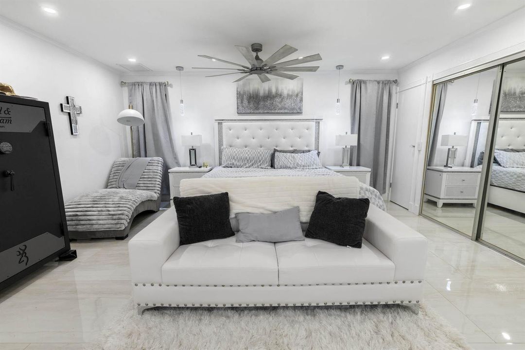 Neargarder Property-118