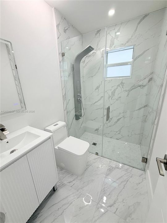 Недавно арендовано: $2,400 (2 спален, 1 ванн, 1272 Квадратных фут)