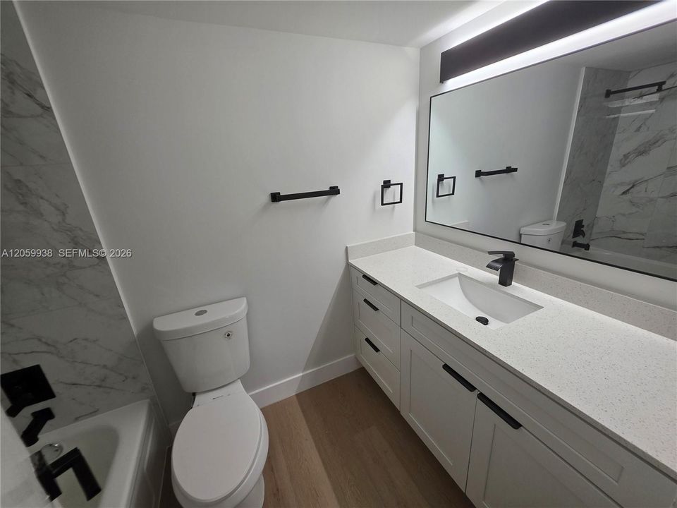 В аренду: $2,350 (2 спален, 1 ванн, 924 Квадратных фут)