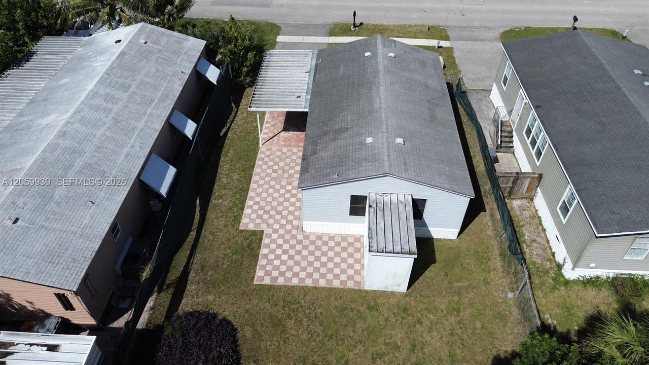 В аренду: $2,500 (3 спален, 2 ванн, 1056 Квадратных фут)