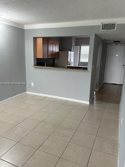В аренду: $2,000 (2 спален, 2 ванн, 956 Квадратных фут)