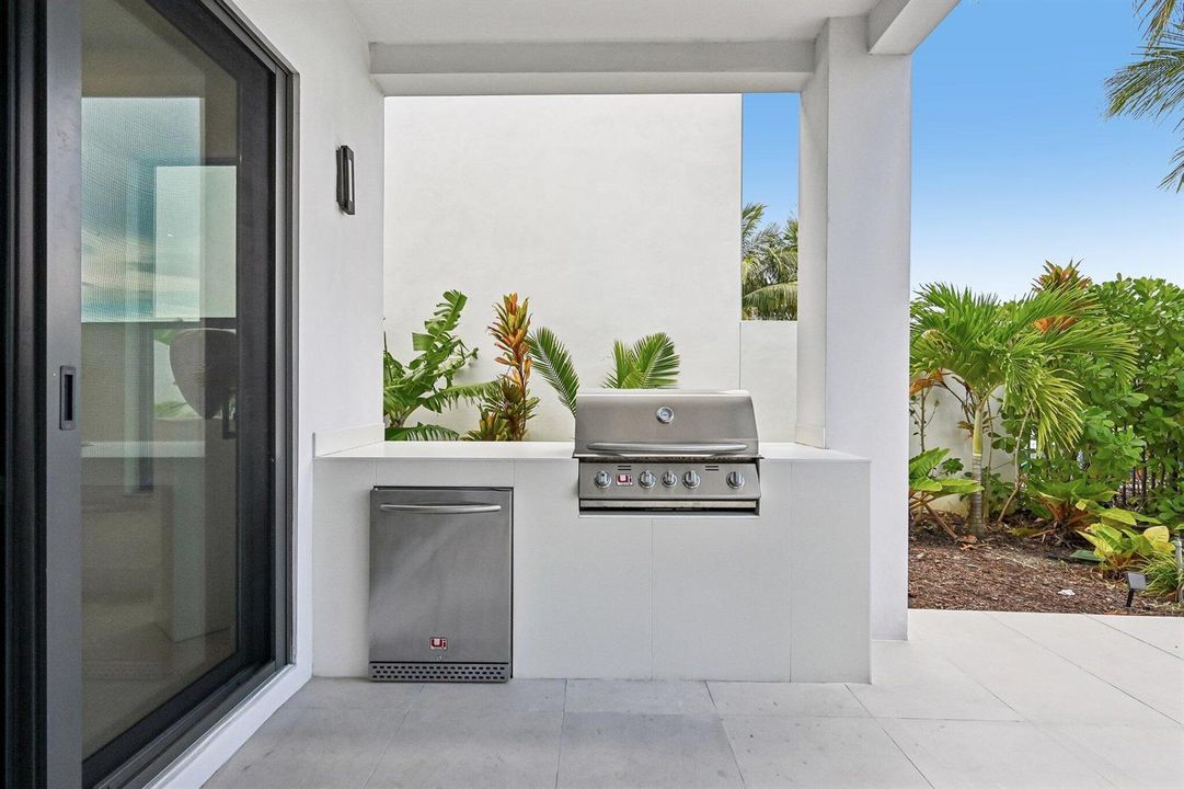 54-web-or-mls-Rainbow Falls Trl-S0207-05
