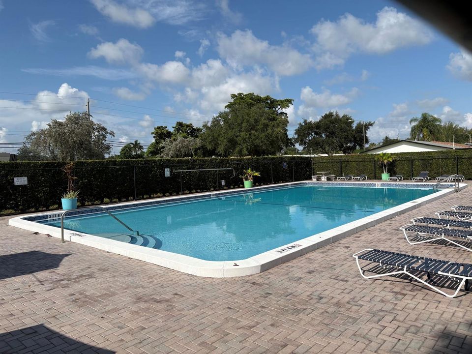 pool 1