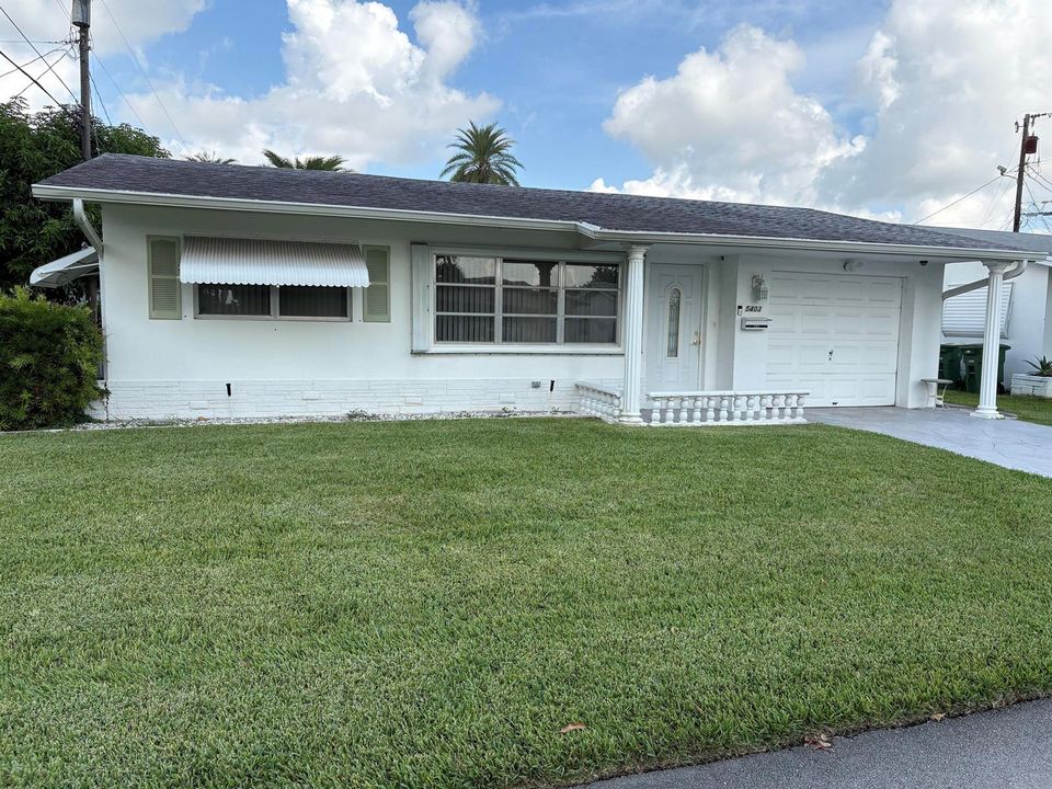 5403 NW 27th Way
