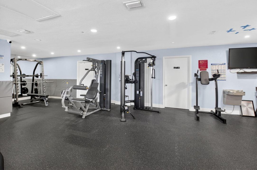 Woodlake Gym