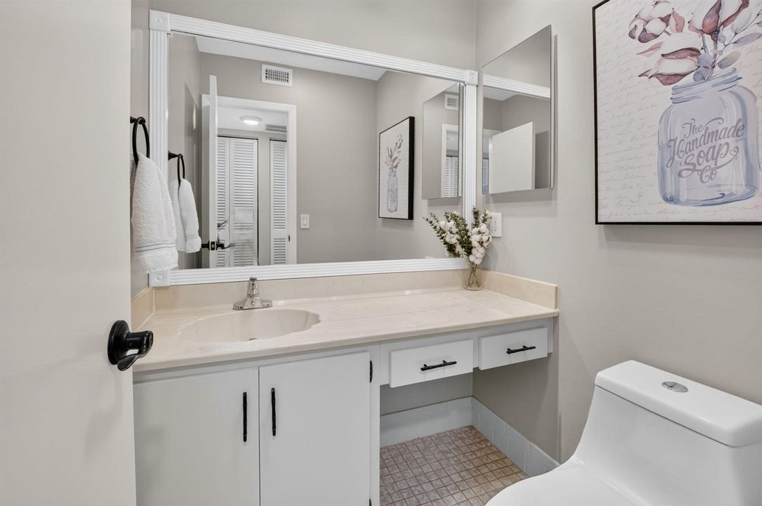Half Bath - 2833 SW 6 St., Delray Bch
