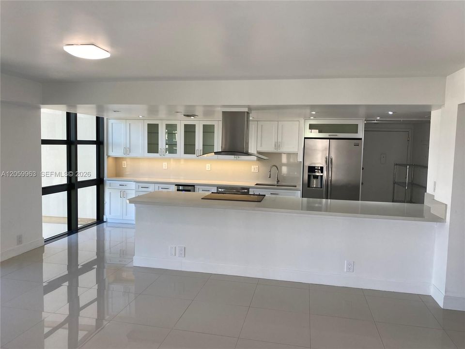 En Renta: $9,600 (3 camas, 2 baños, 1782 Pies cuadrados)