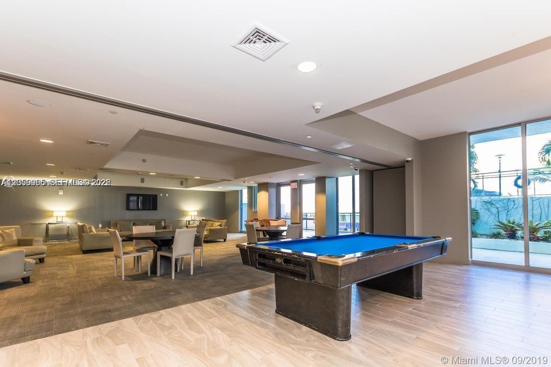 Clubhouse 1