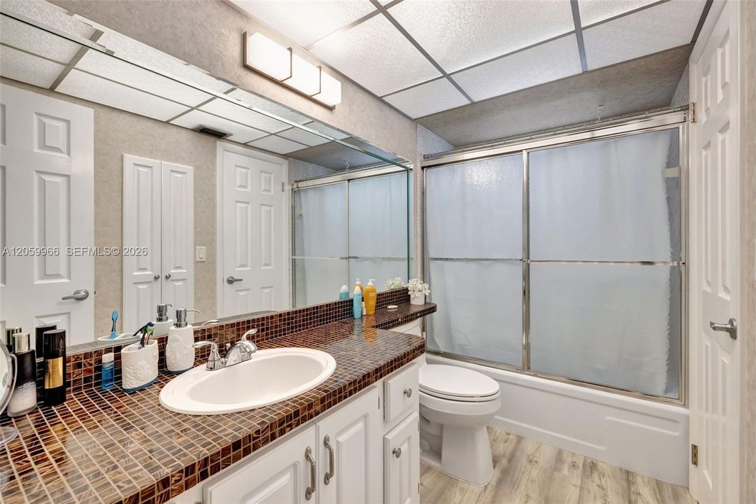 En Venta: $82,900 (1 camas, 1 baños, 684 Pies cuadrados)