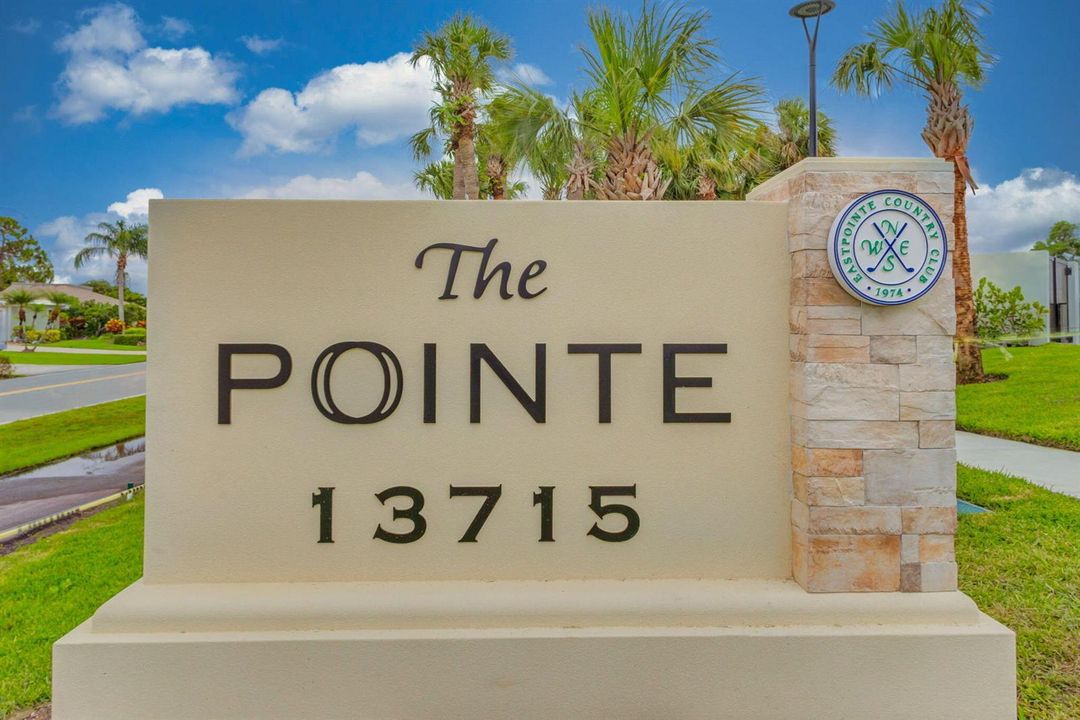pointe entrance