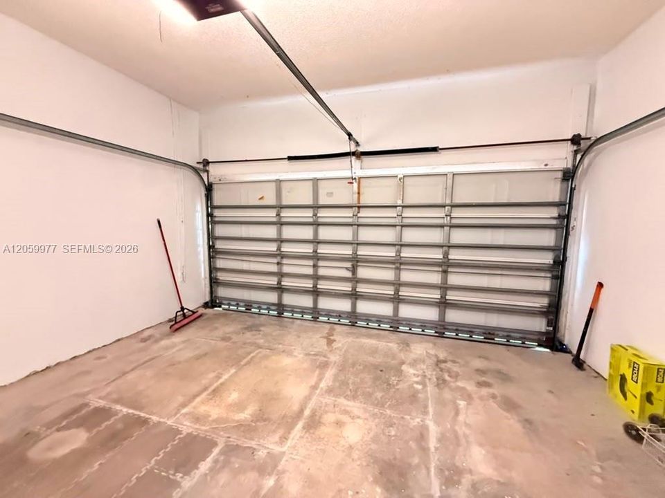 En Renta: $3,400 (3 camas, 2 baños, 1750 Pies cuadrados)