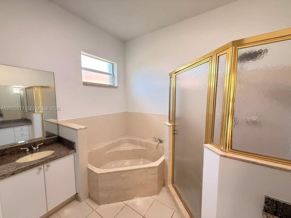 En Renta: $3,400 (3 camas, 2 baños, 1750 Pies cuadrados)