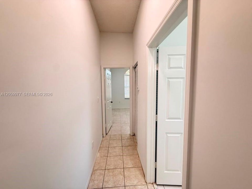 En Renta: $3,400 (3 camas, 2 baños, 1750 Pies cuadrados)