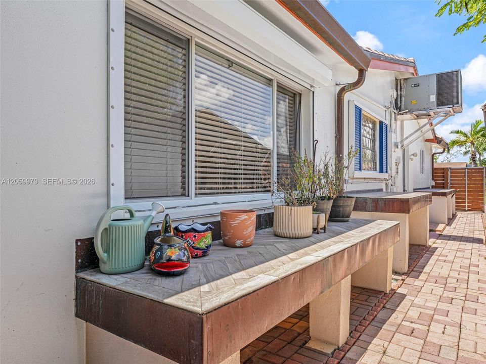 En Renta: $4,800 (3 camas, 2 baños, 1816 Pies cuadrados)