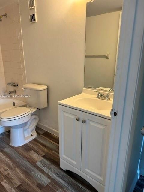 В аренду: $1,500 (1 спален, 1 ванн, 600 Квадратных фут)