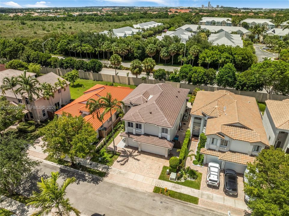 На продажу: $1,450,000 (5 спален, 3 ванн, 3052 Квадратных фут)