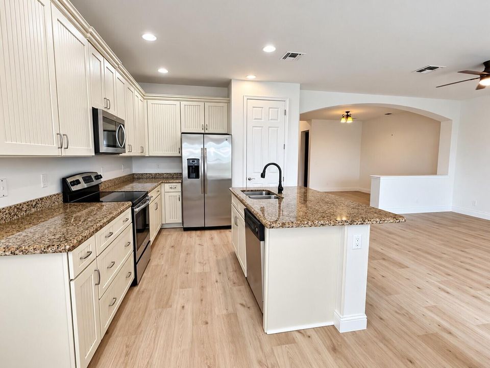 Kitchen livingroom