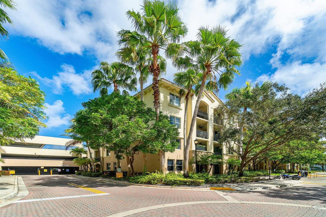 002-1411RenaissanceWay-BoyntonBeach-FL-3