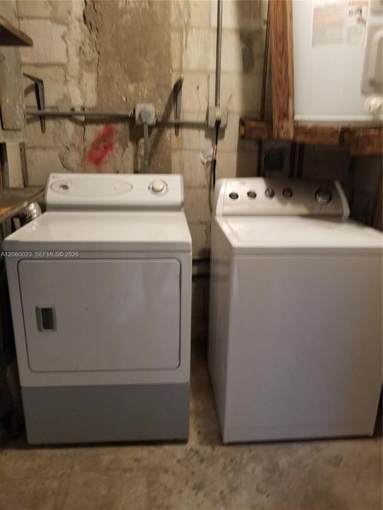 В аренду: $3,000 (4 спален, 2 ванн, 1704 Квадратных фут)
