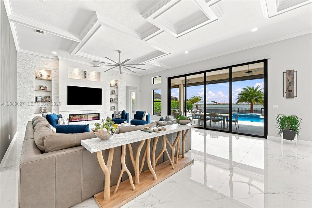 For Sale: $2,950,000 (5 beds, 5 baths, 5329 Square Feet)